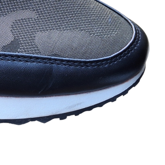 Steve Madden "Arctic" army green sneakers size 8US - Picture 10 of 10